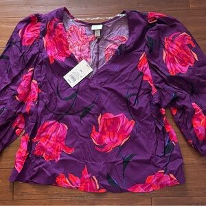 Purple Ruffled Blouse with V-neck Puff Sleeves and 3/4 Sleeve Length